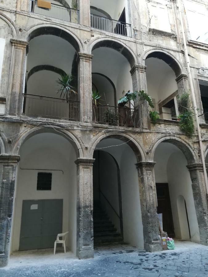 Niloufar Residence Napoli Exterior foto